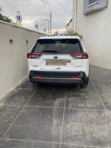 טויוטה RAV4