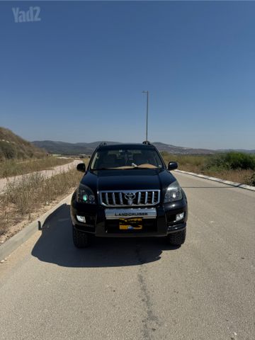 מודעת רכב טויוטה לנד קרוזר