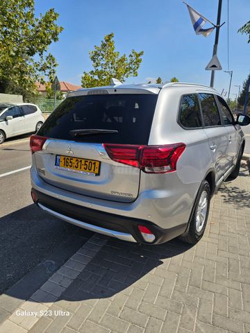 מודעת רכב מיצובישי אאוטלנדר