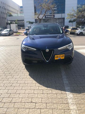 מודעת רכב אלפא רומיאו סטלביו