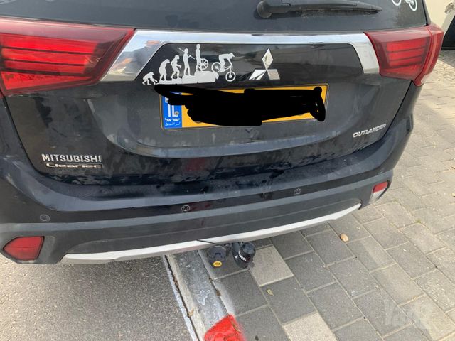 מיצובישי אאוטלנדר