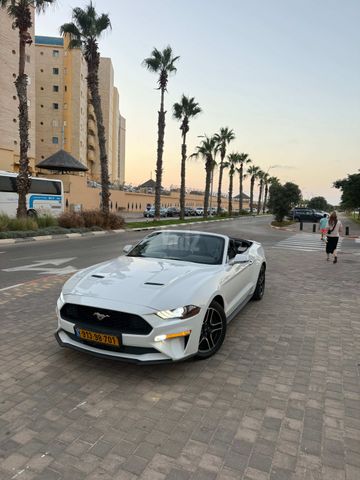 מודעת רכב פורד מוסטנג