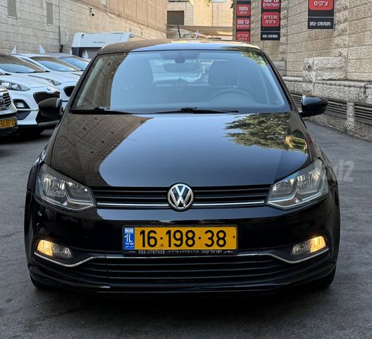 פולקסווגן פולו 