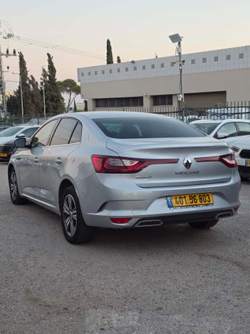 רנו מגאן