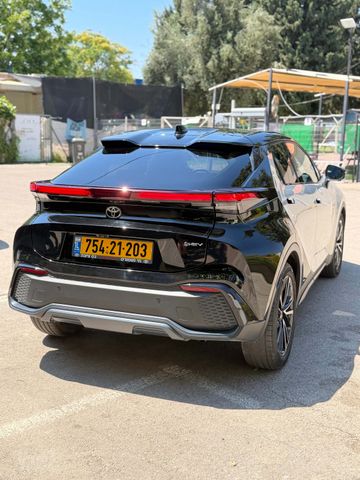טויוטה C-HR