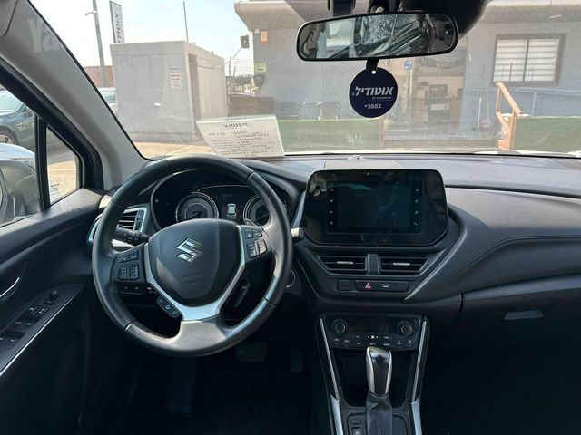 סוזוקי S-Cross