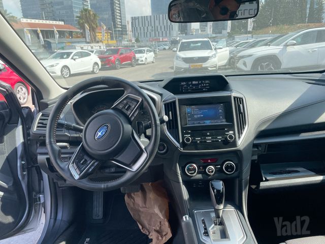 סובארו XV