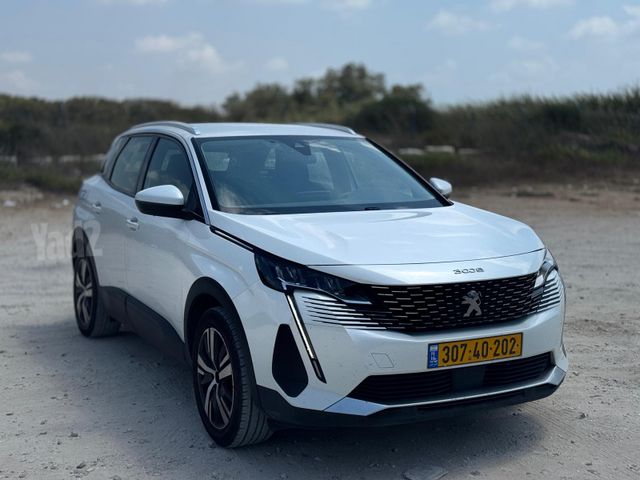 פיג'ו 3008