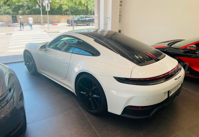 מודעת רכב פורשה 911
