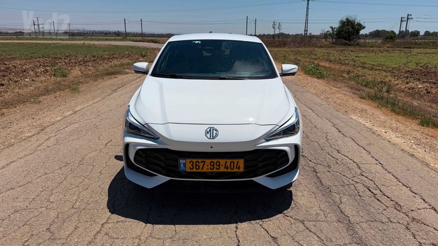אם ג'י MG3