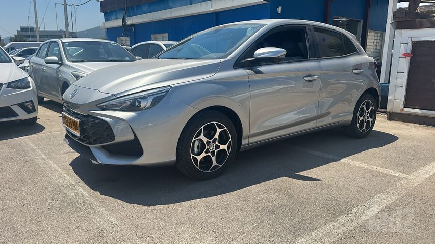 אם ג'י MG3