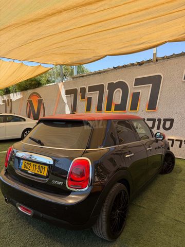 מודעת רכב מיני קופר 1