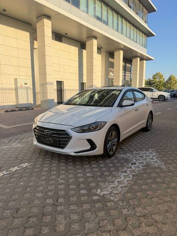 יונדאי אלנטרה