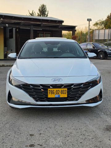 יונדאי אלנטרה