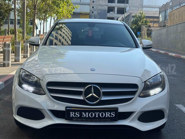מרצדס-בנץ C-class