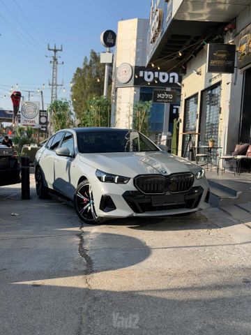 מודעת רכב ב מ וו I5
