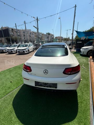 מרצדס-בנץ C-class