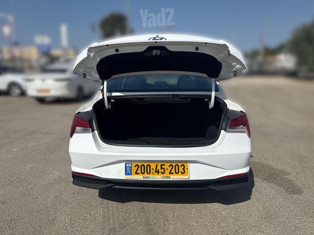 יונדאי אלנטרה