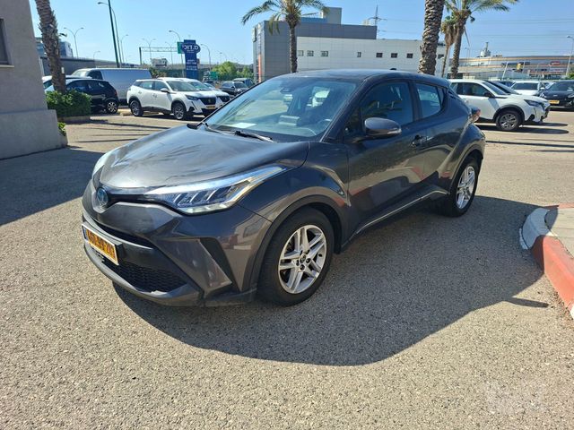 טויוטה C-HR