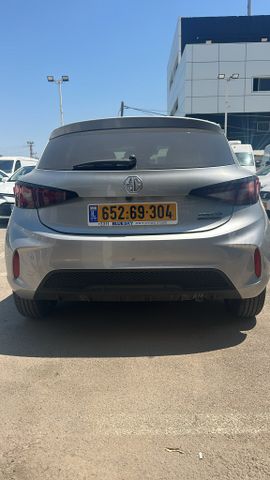 אם ג'י MG3