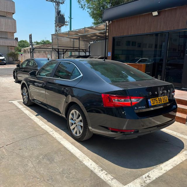 סקודה סופרב