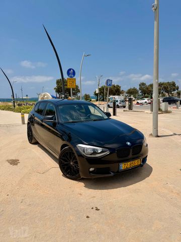 מודעת רכב ב מ וו סדרה 1