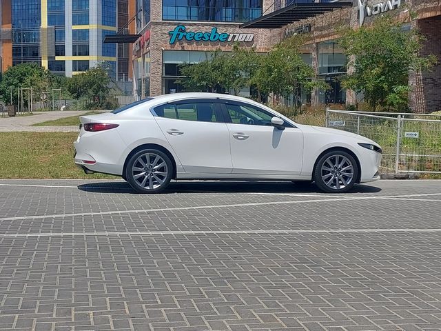 מאזדה 3