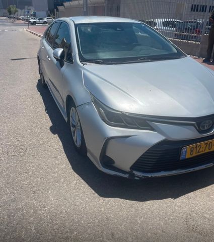 מודעת רכב טויוטה קורולה