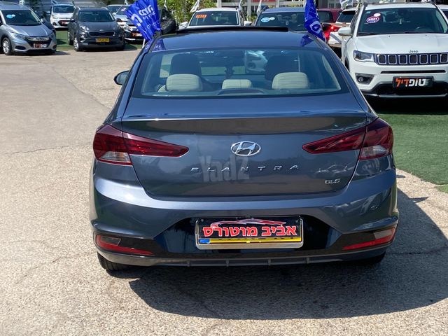 יונדאי אלנטרה