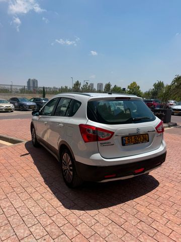 סוזוקי קרוסאובר