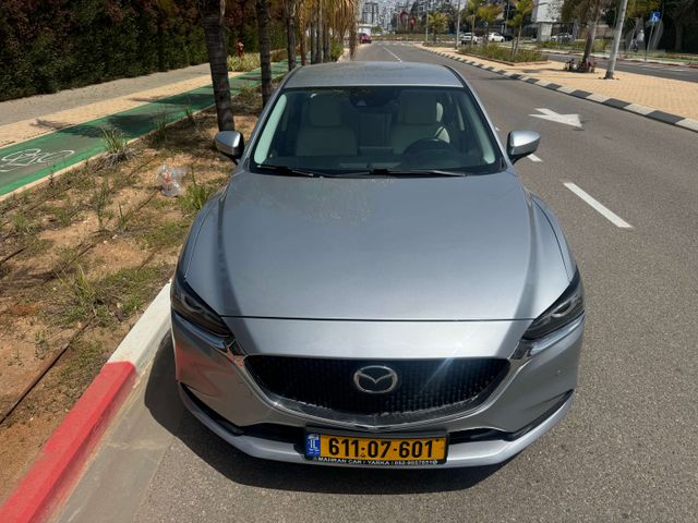 מאזדה 6