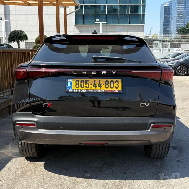 צ׳רי FX