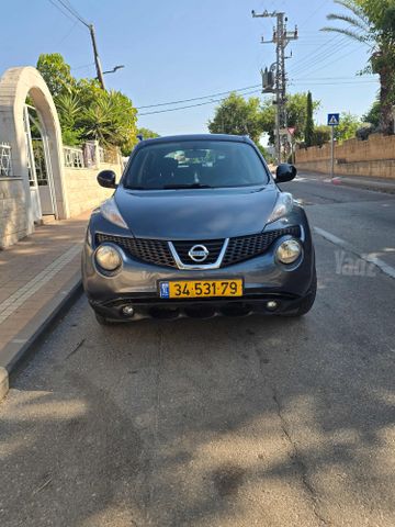 ניסאן ג'וק