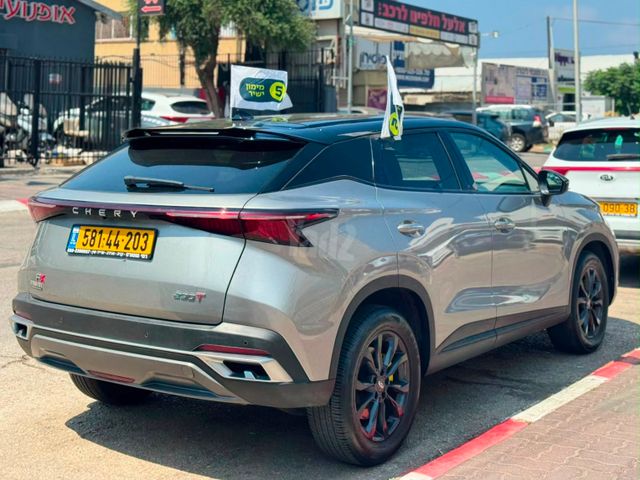 צ׳רי FX