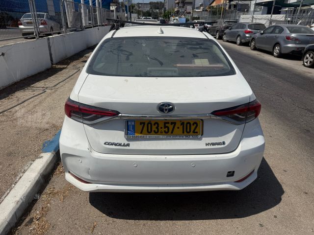 טויוטה קורולה