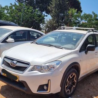 מודעת רכב סובארו XV
