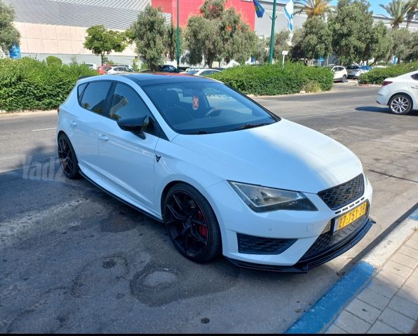 סיאט לאון