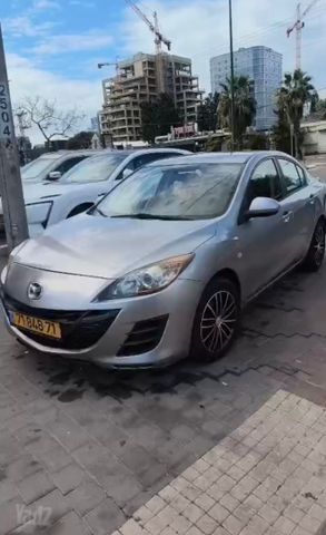 מאזדה 3