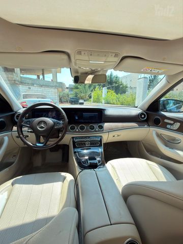 מרצדס-בנץ E-class