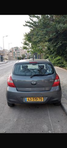 יונדאי i20
