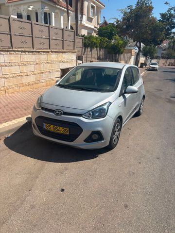 יונדאי i10
