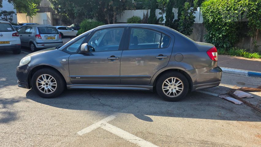 סוזוקי SX4