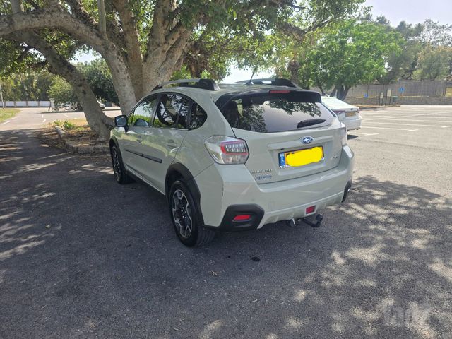 סובארו XV