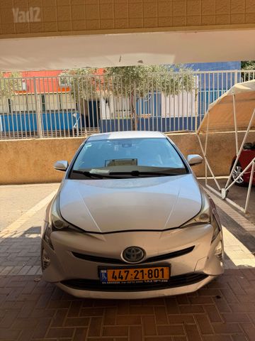 מודעת רכב טויוטה פריוס
