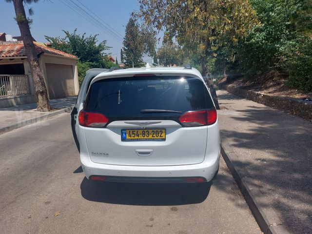 קרייזלר פסיפיקה