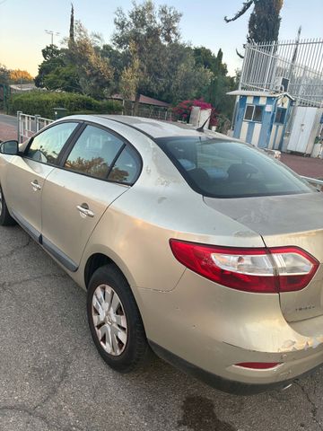 רנו פלואנס