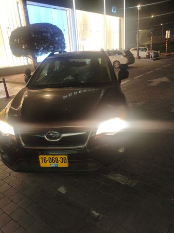 מודעת רכב סובארו XV