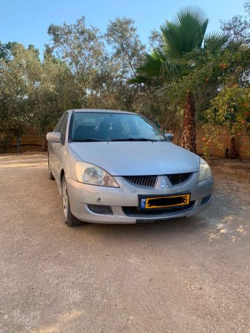 מודעת רכב מיצובישי לנסר