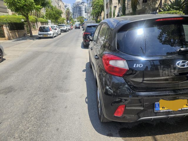 יונדאי i10
