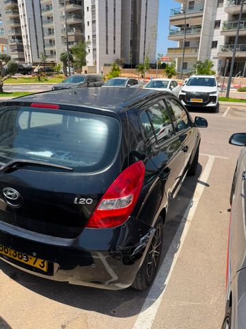 יונדאי i20